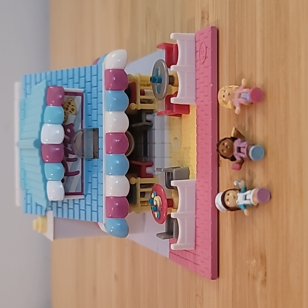 Retro Polly Pocket Light-Up Pizzeria 1993 Bluebird Toys